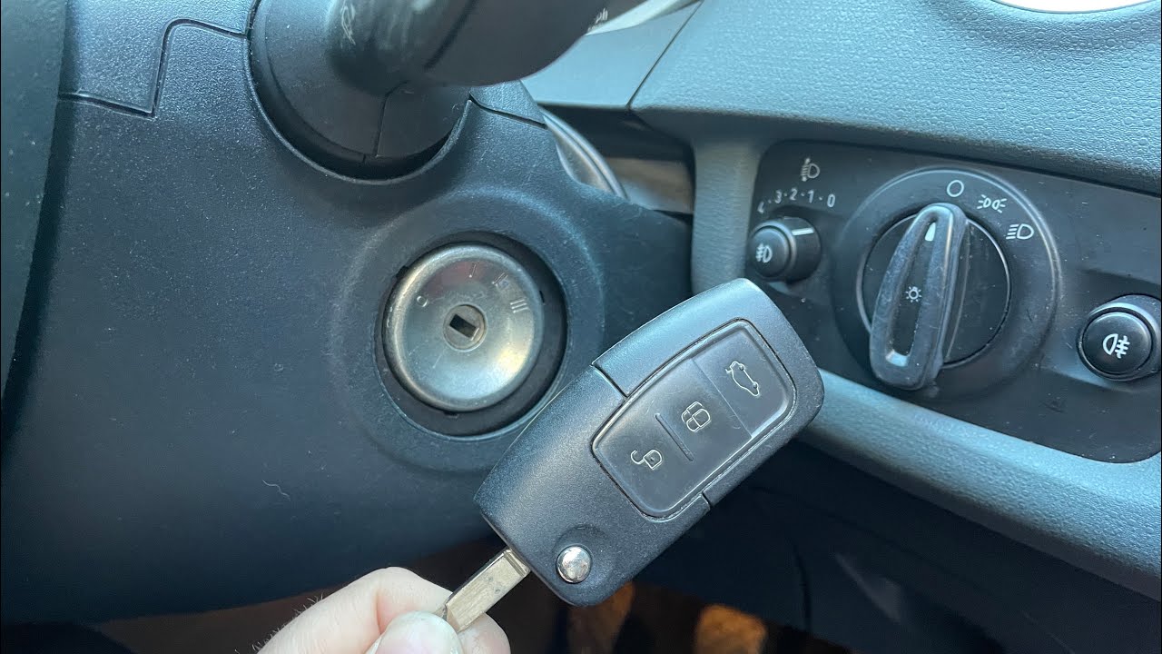 How To Re-Program Ford Fiesta, Focus, Mondeo, C-Max Remote Key That's Not  Working !! 