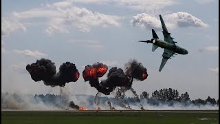 Su-22 & Mig 29 Smoker Attack Radom!!  Pyrotechnics Air Show Radom23