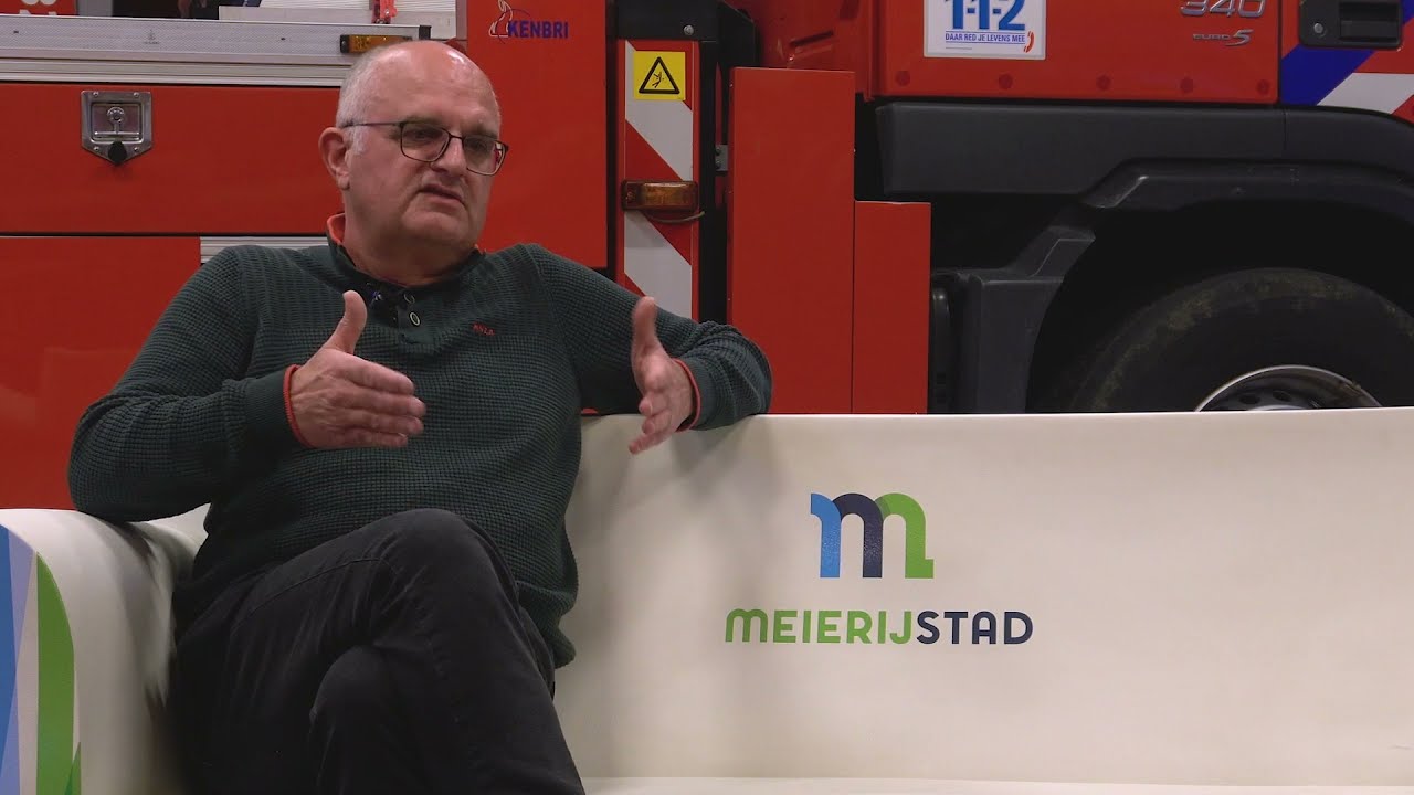 Op de bank met... afzwaaiend postcommandant Jan Verstegen