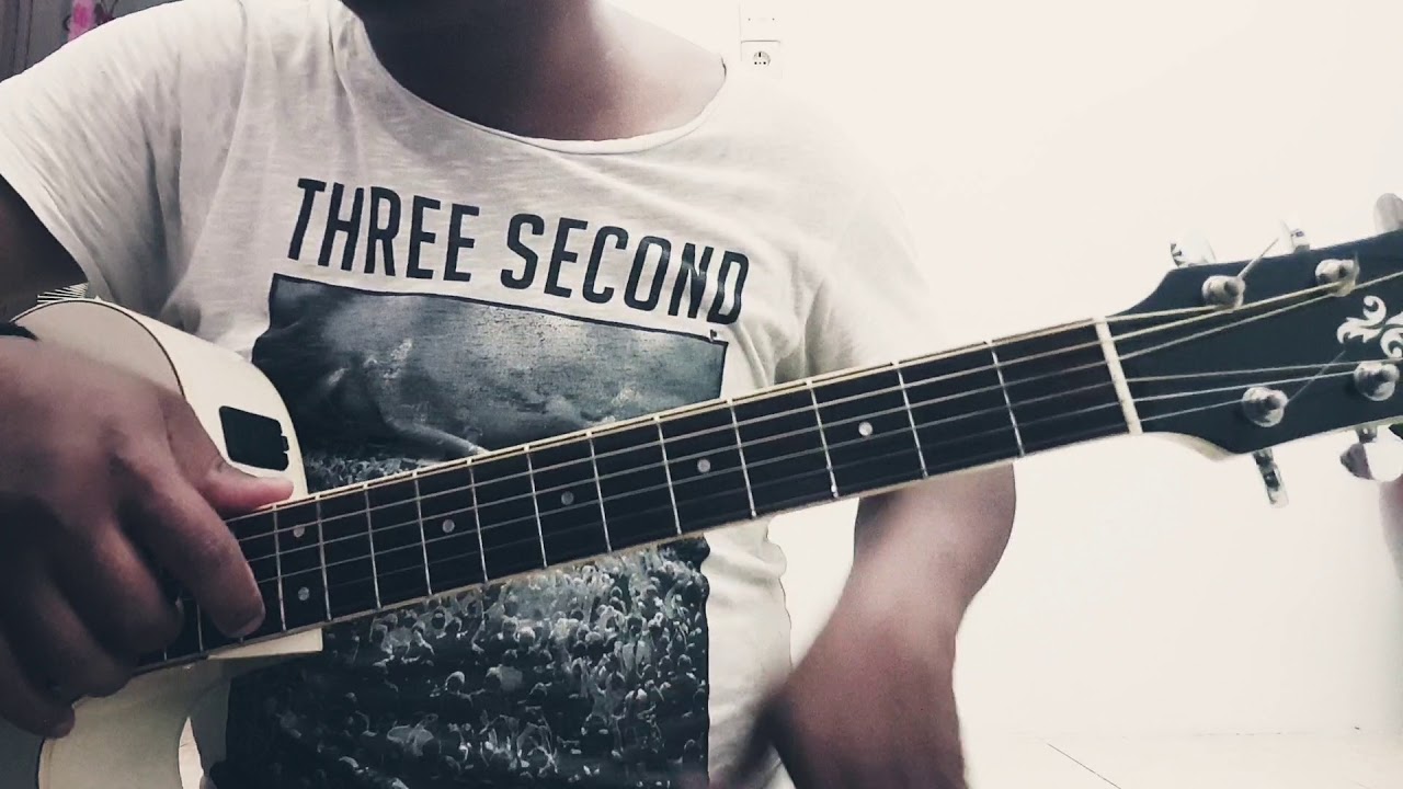 IWAN FALS - BENTO | COVER GITAR DAN TUTORIAL INTRO - YouTube