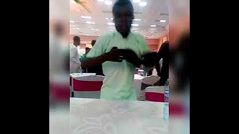 New Shaku Shaku Dance step from 2Dayrappa @ one of the Wedding he attended attended. Follow up on IG