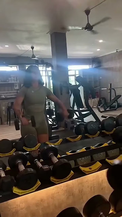 tante dhea imut lagih olahraga#short