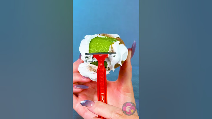 Smart Way To Peel Kiwi Hair! 🥝✨ #FoodHacks #LifeHacks #Creative