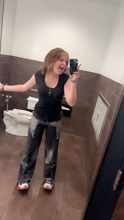 FUNKY TOWNNN #music #80smusic #fypviralシ #fypage #fy #lipsyncs