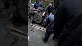 De Veteraan Metslawier Viert Opstarten Oude Jenbach Jw20 Na 36 Jaar Met Zijn Allen