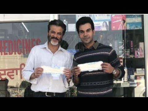 pad-man-challenge:-when-anil-kapoor-sold-a-sanitary-pad-to-rajkummar-rao-|-spotboye