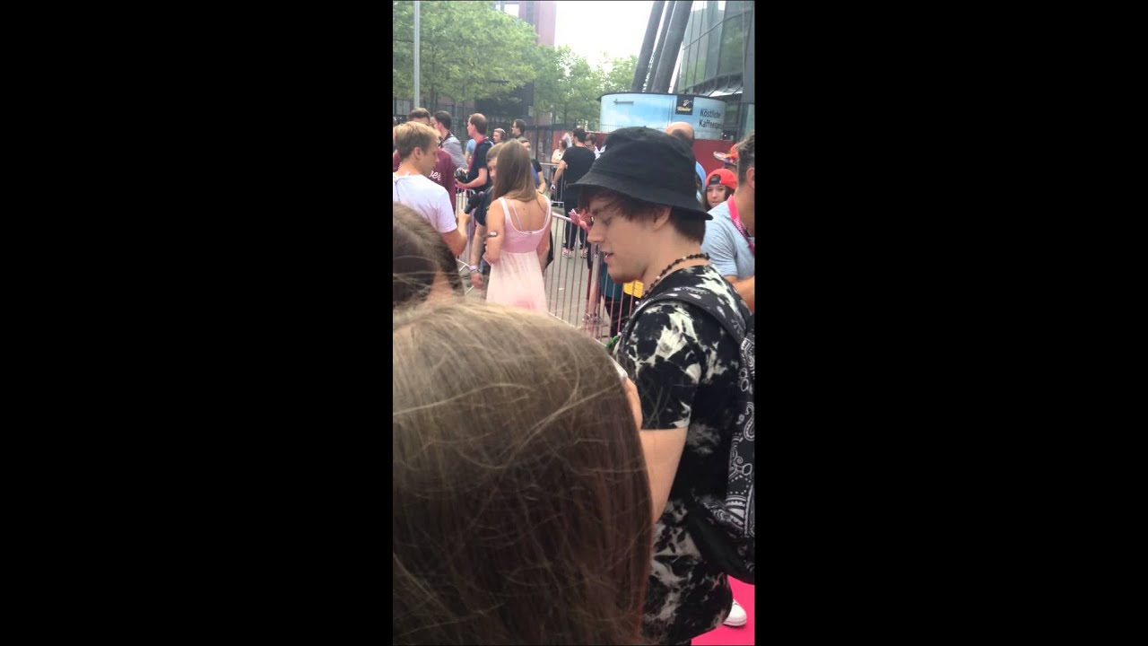 iBlali und die Lochis am roten Teppich | Videodays 2015 Köln