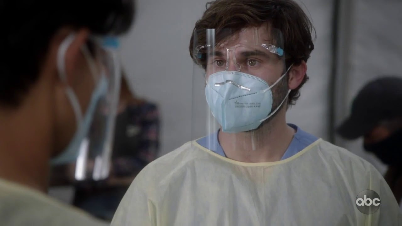 Introducir 85+ imagen levi on grey's anatomy Abzlocal.mx