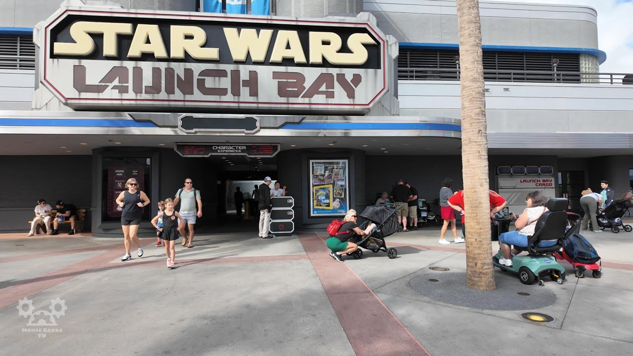 Another Closure - Star Wars Launch Bay 4K Walkthrough 2025 | Hollywood Studios | Walt Disney World