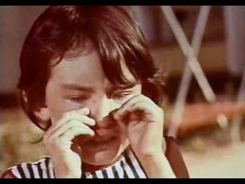 Boy Who Wore Spectacles - Очкарик   1972