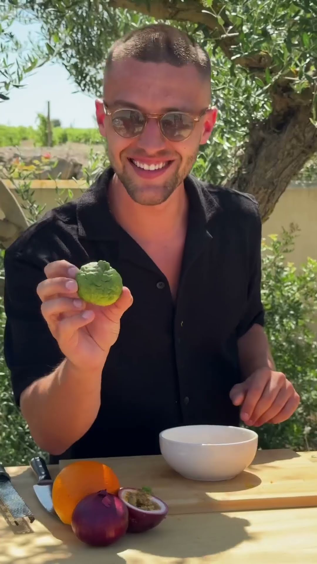 Babe veut un Crudo de Dorade Royale 🐠☀🌶 - YouTube
