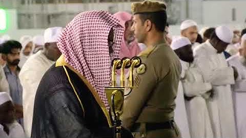 ﴿سعود الشريم إِنَّ الله هوَ الرَّزّاقُ ذُو القُوَّةِ المَتينُ﴾ آخر الذاريات بتلاوة تأسر القلوب