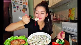 MUKBANG ДОМАШНИЕ КОТЛЕТЫ ОЛИВЬЕ CHOPS SALADS не ASMR eating show 먹방 ВОПРОСЫ