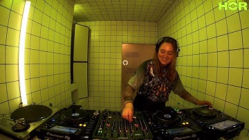 Newinfluenzer | HÖR - Jan 27 / 2022