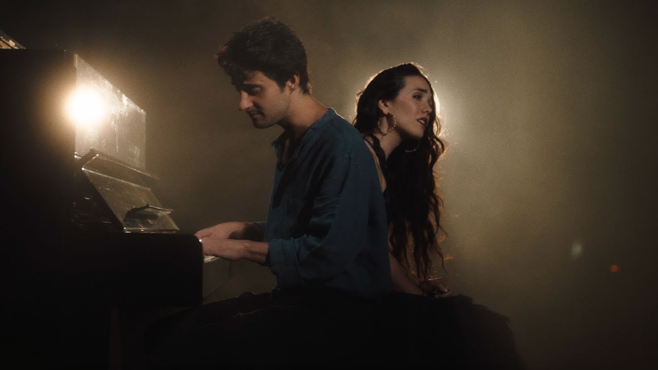 Watch Mateo Falgas - FELIZ CONTIGO (ft Carolina Alabau) | Official Music Video on YouTube Watch Mateo Falgas - FELIZ CONTIGO (ft Carolina Alabau) | Official Music Video on YouTube