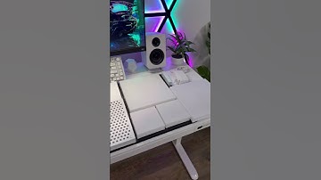 Unboxing the Nanoleaf Blocks XL Smarter kit and expansion panels. #nanoleaf #rgblighting #macsetup