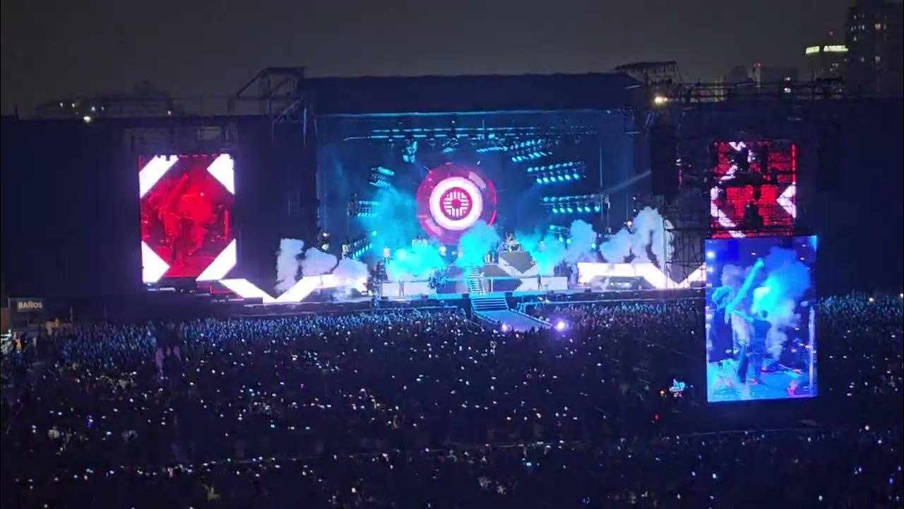 Cierre del recital de La conga en Velez YouTube