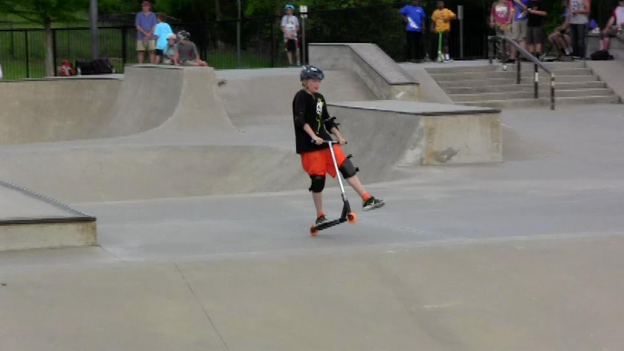 Intermediate rider top 5 run International Scooter Competition ISA