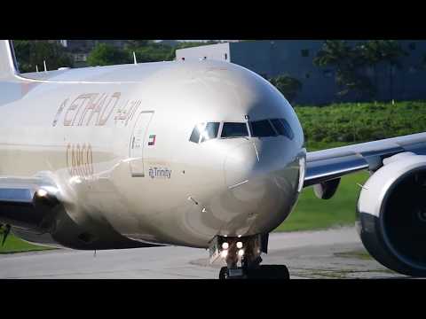 Etihad Cargo EY-983 BGI-BOG