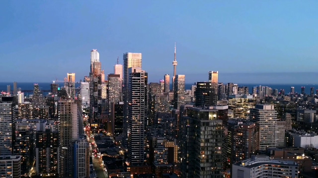 Toronto Skyline May 2020 time lapse - YouTube