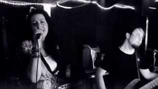 Video thumbnail of "La-Ventura - Memoria (official video 2014)"