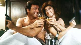 Casal 20 Hart To Hart Theme