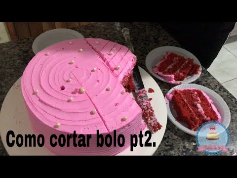 cortando bolo redondo#bolodecorado #bolochantininho #confeitaria