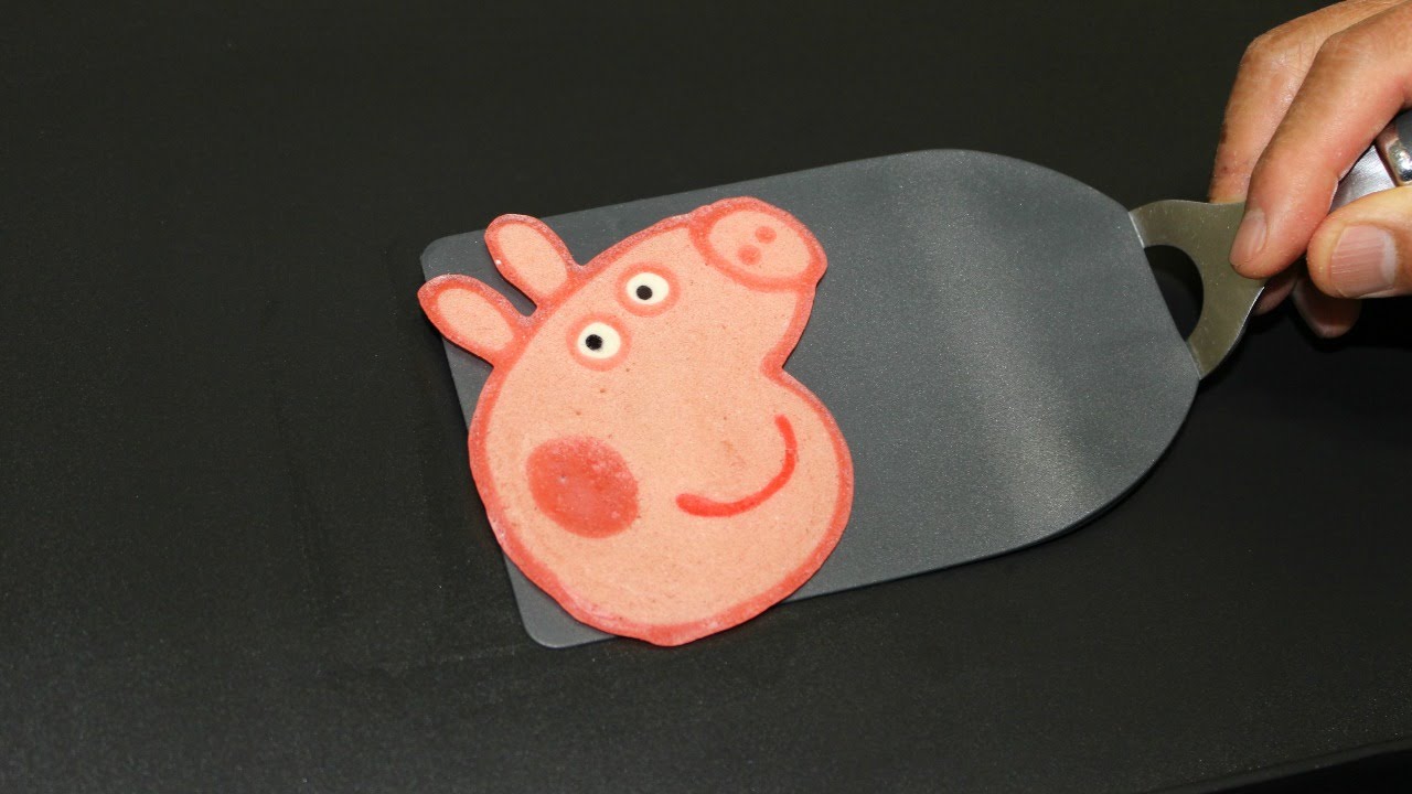 Pancake Art - Peppa Pig by Tiger Tomato - YouTube