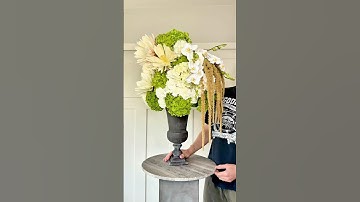Hydrangeas in Foam? Here’s How to Make It Work #florist