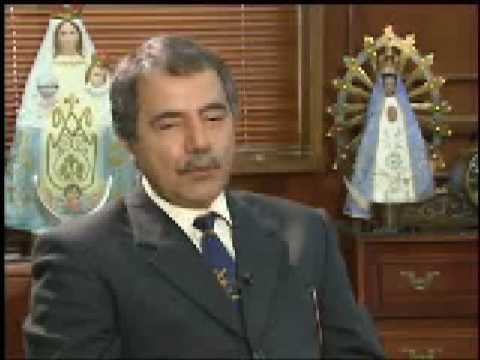 Parte II: Andrs Uriel Gallego responde por las car...