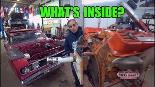 1968 Coronet R/T 440 Tear Down - You Won't Believe What's Inside!