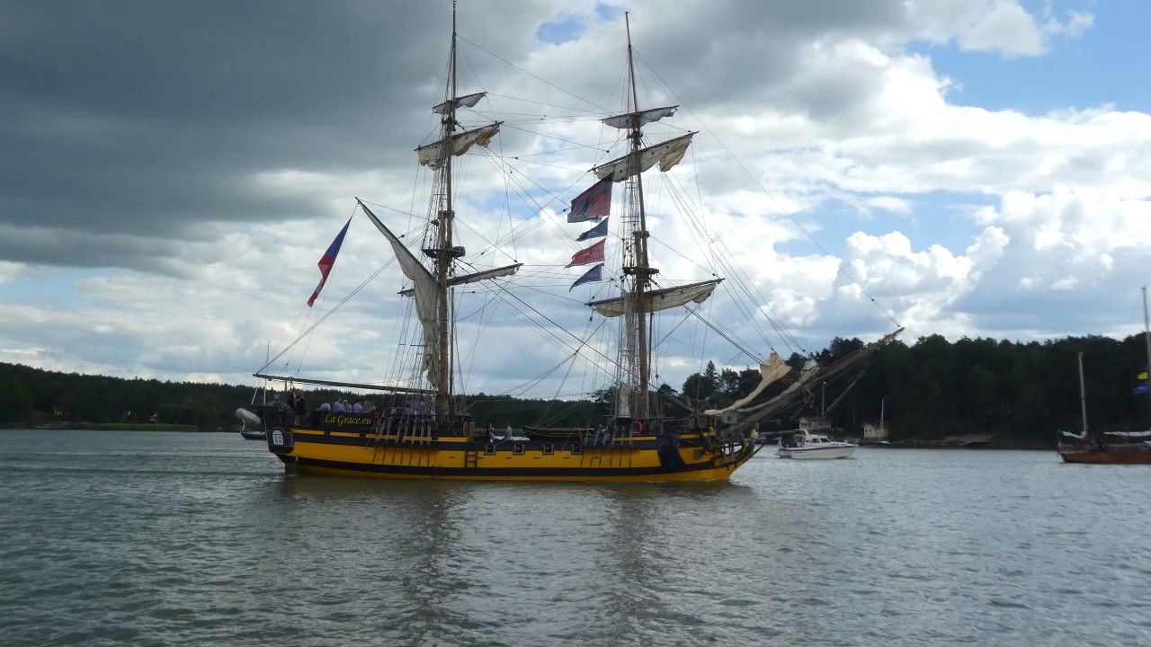 Tall Ships Races  - ships leaving Turku