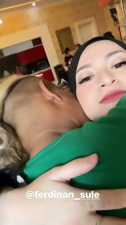 So sweetnya Sule dan Nathalie 😍