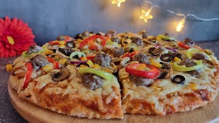 اطيب  عجينة بيتزا لذيذة وصحية مع طريقة عمل ٢ من صوص البيتزا ....