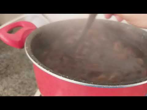 BOILING KIDNEYBEANS IN ARABIC BUGILA SHORTS