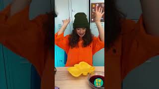 Con I Vermi Gommosi Ha Creato Un Gigantesco Orsetto Gommoso Così Da Non Farsi Scoprire