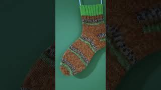Я вернулась, и за неделю в отпуске связала пару носочков. athlone ireland socks вязание