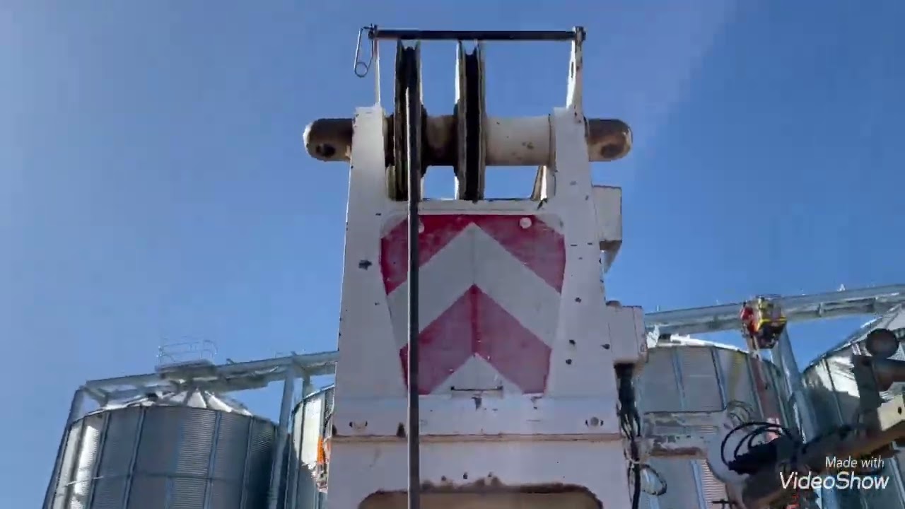 Crane Reeving tips - YouTube