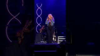 02. Anastacia - Caught In The Middle (snip) live @ Potsdam 07/07/18