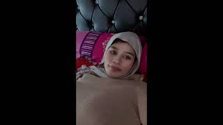 Selebtiktok Live Ika Suzy Jilbab Tobrut Rebahan 