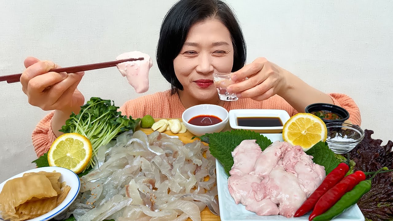 Сашими из рыбы-пилы и печень рыбы-пилы