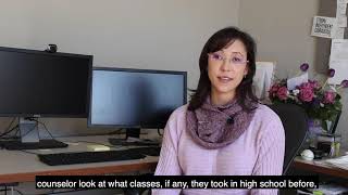 How do students schedule classes?
