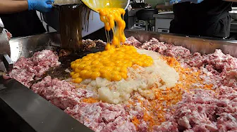 Giant Hamburger Steak in korea