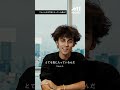 【話題のcozy popアーティスト aron! 】待望のデビュー・アルバム『トゥー・クロース・フォー・ランニング』についてインタビュー！