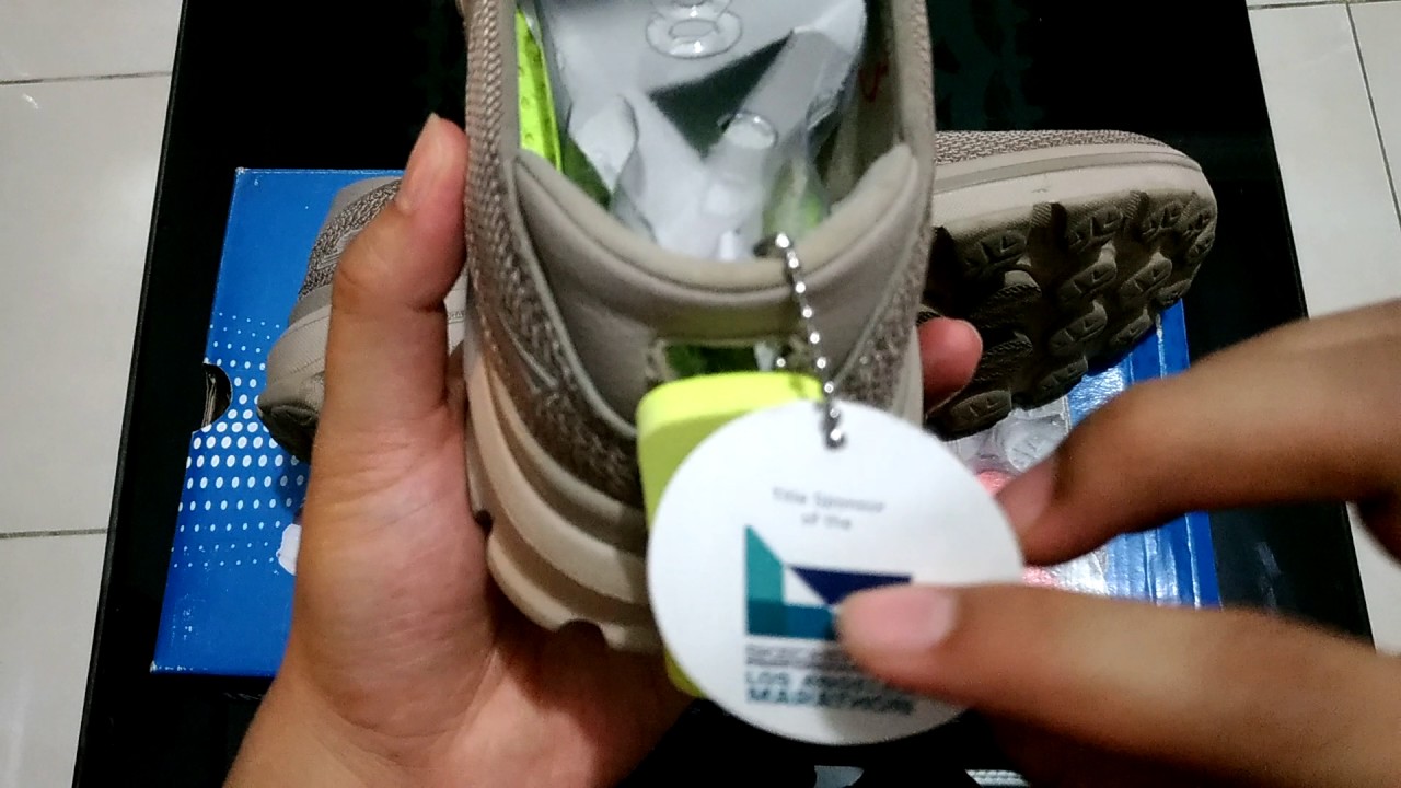 harga skechers go walk