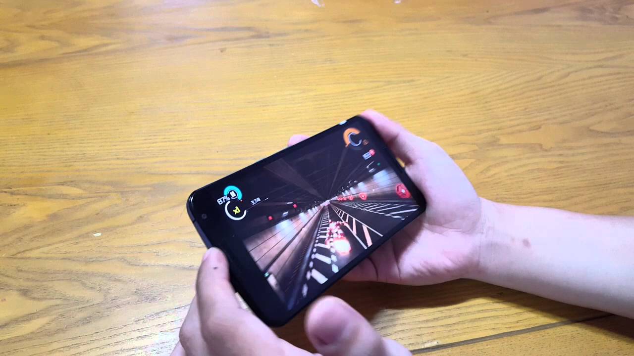 [Viettablet.com] – Trải nghiệm chơi game trên Phablet Google (Motorola) Nexus 6