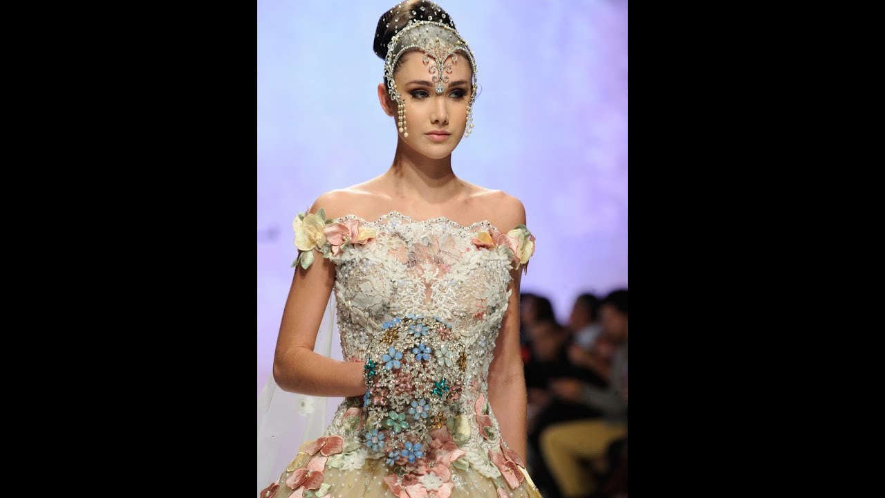 Nidal Nouaihed at Los Angeles Fashion Week SS18 Art Hearts Fashion LAFW ...