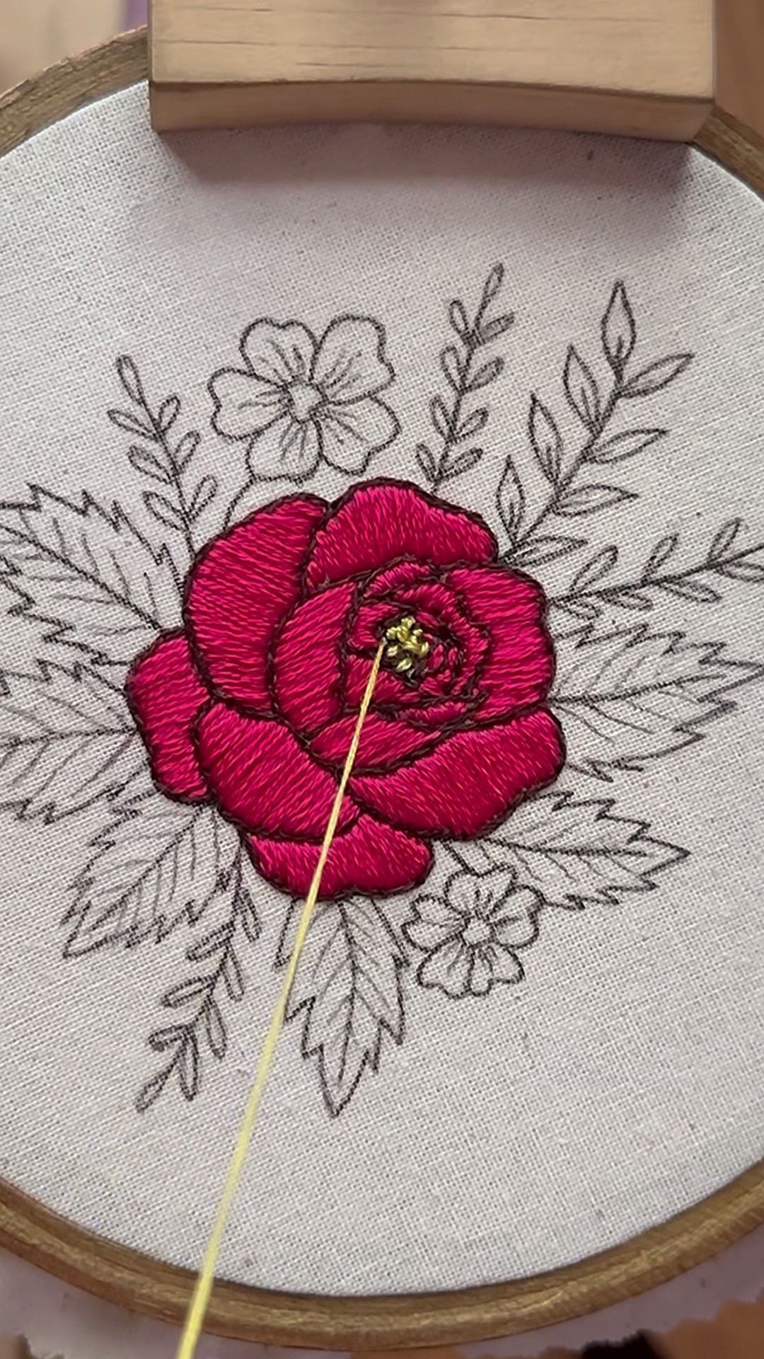 Rose flower embroidery 🪡 #art #embroidery #shorts - YouTube