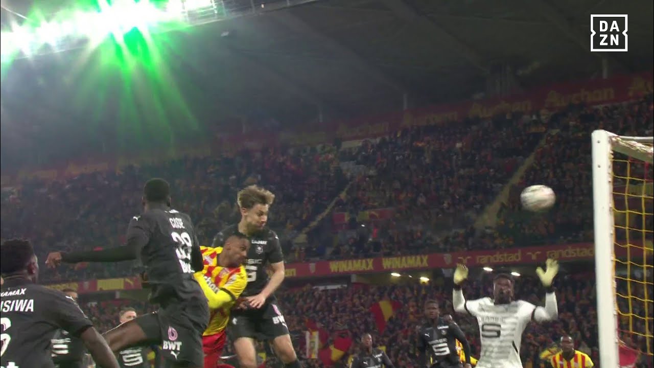 FANION 10*9 CM STADE RENNAIS Vs RC.LENS 1/16 FINALE COUPE DE FRANCE