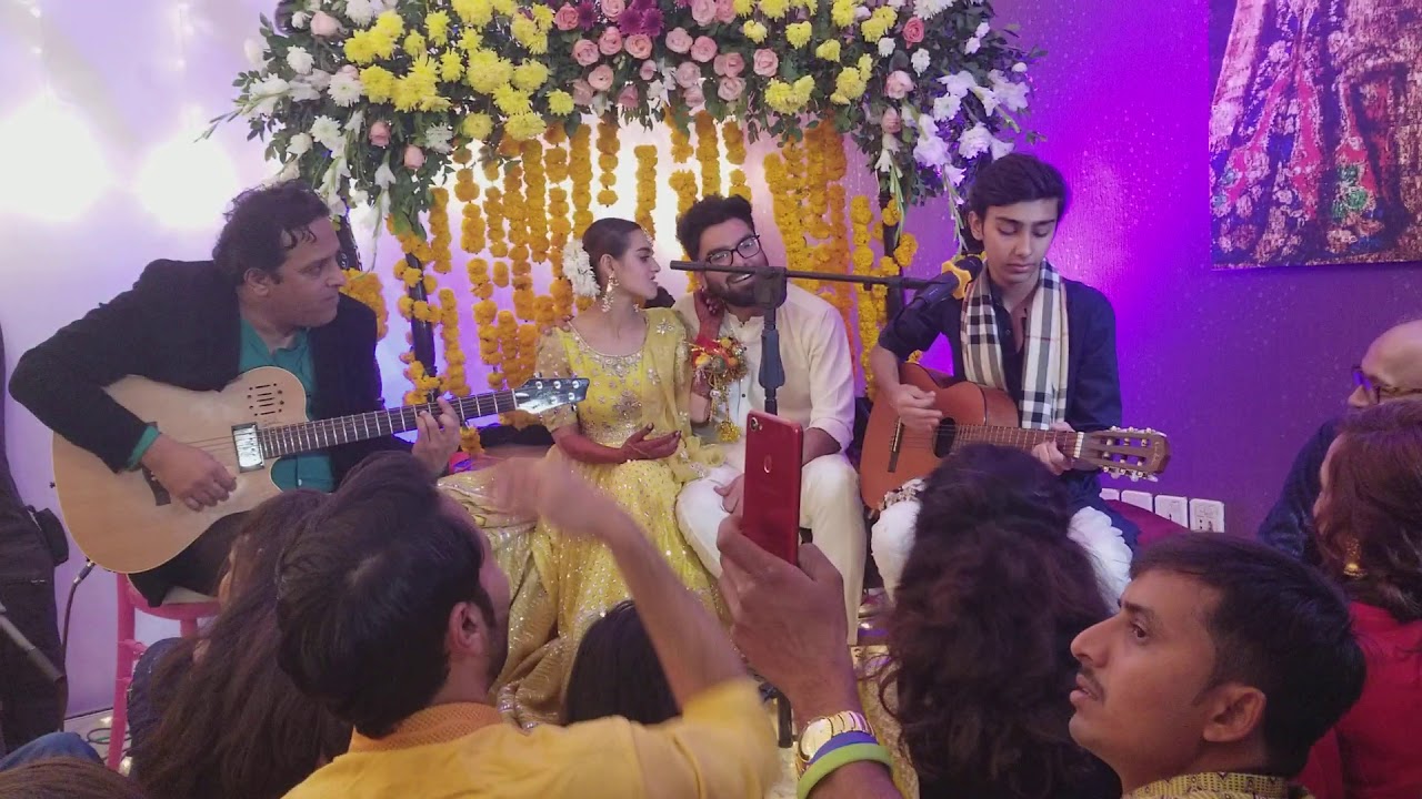 Medley at Yasir Iqra wedding by Aashir Wajahat